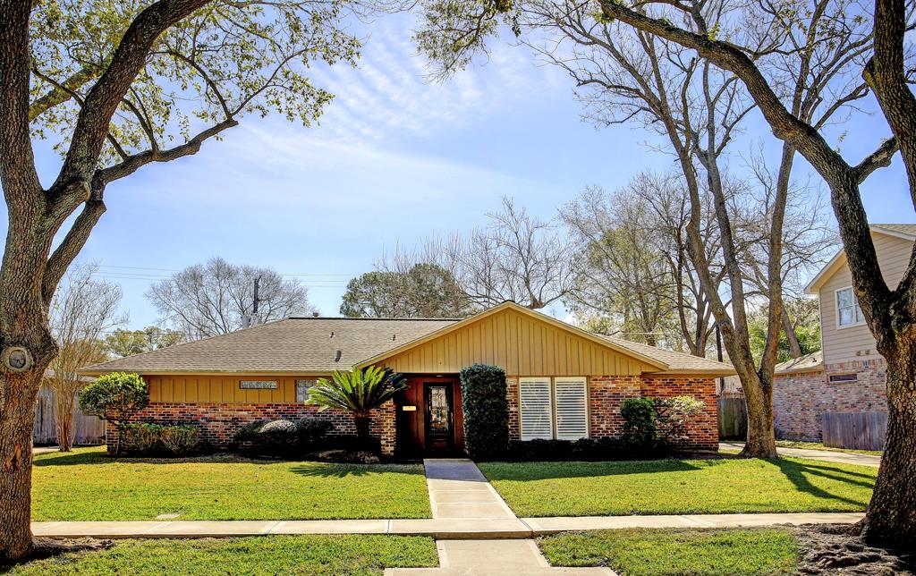 5011 Wigton, Houston, TX 77096