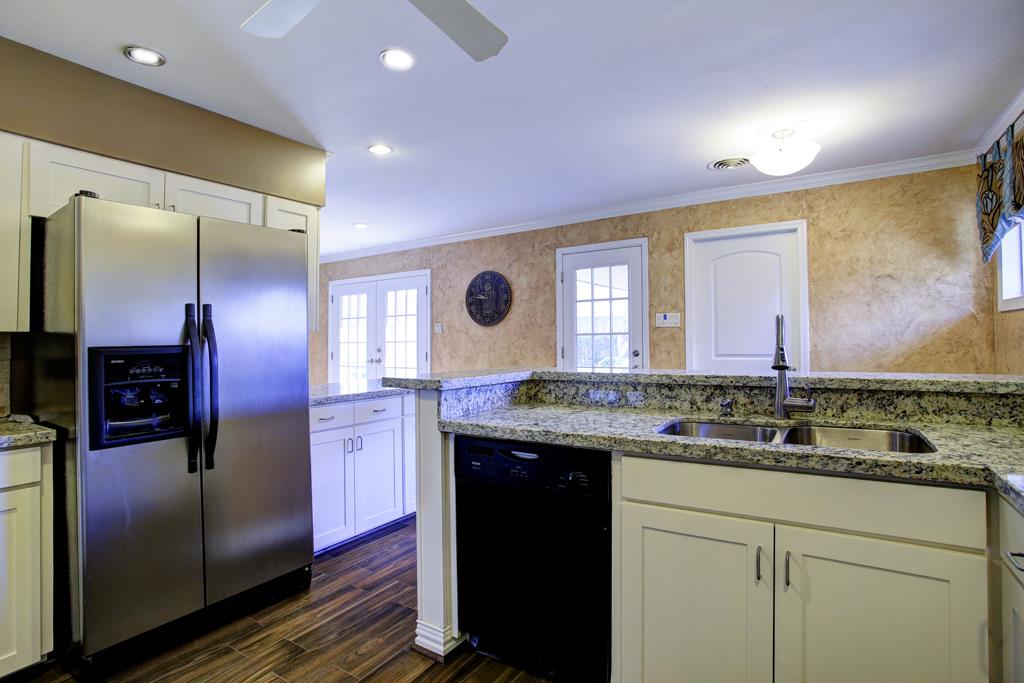 5011 Wigton, Houston, TX 77096