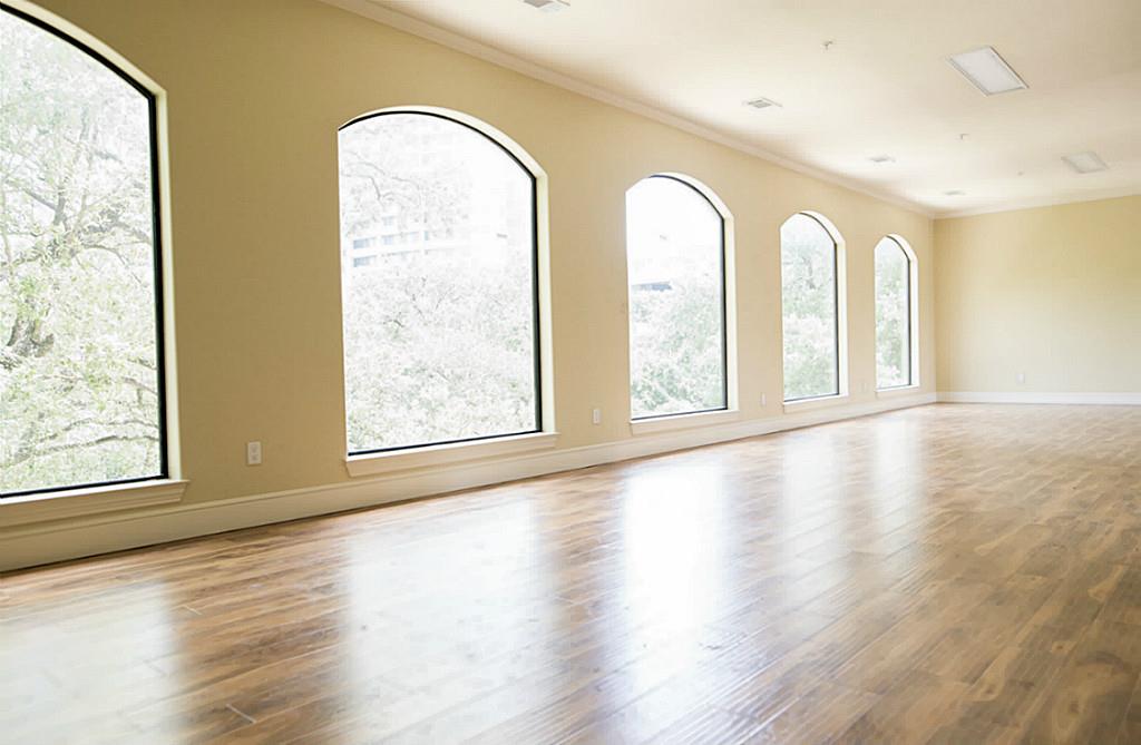 2711 Colquitt Street, Houston, TX 77098