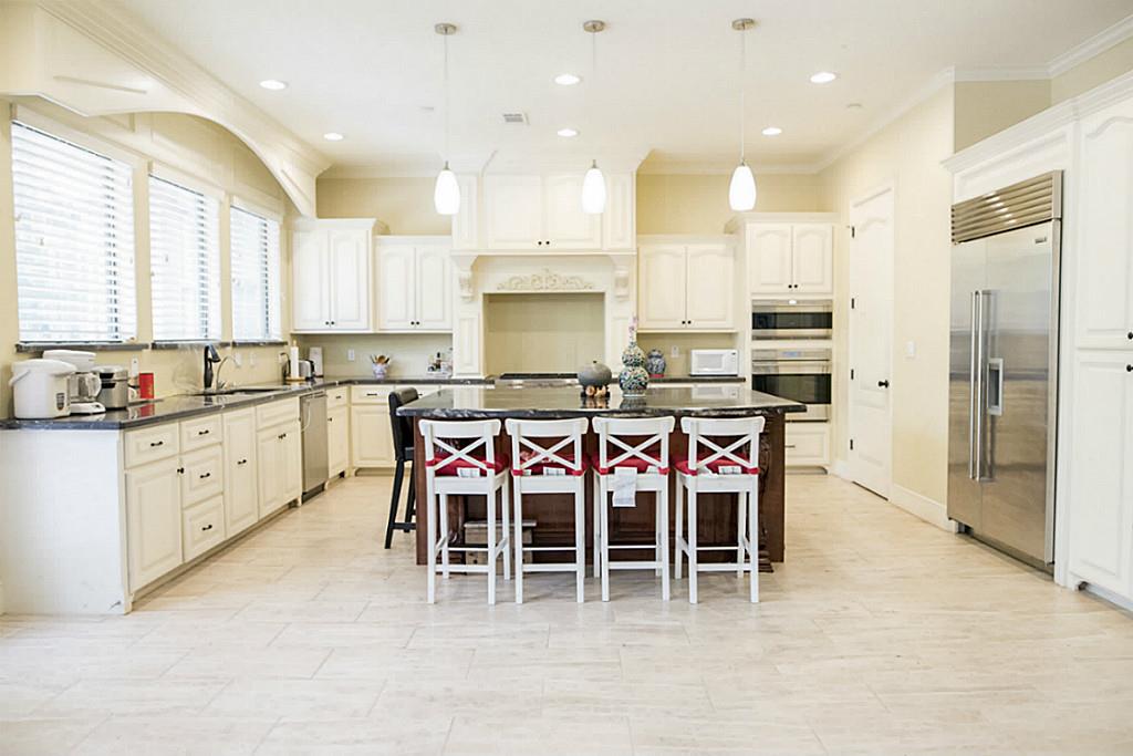 2711 Colquitt Street, Houston, TX 77098