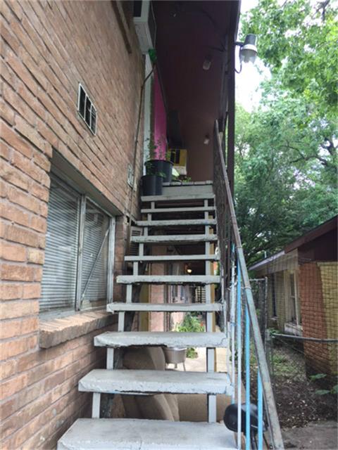 1756 W Main Street, Houston, TX 77098