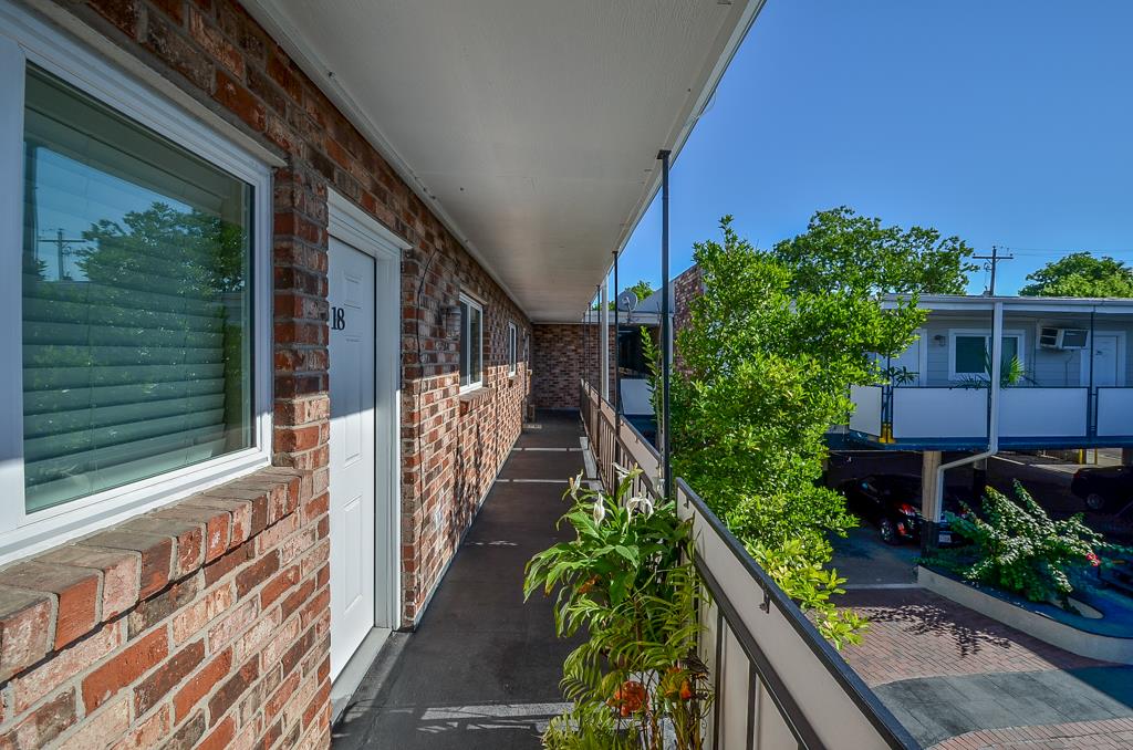 1840 Richmond, Houston, TX 77098