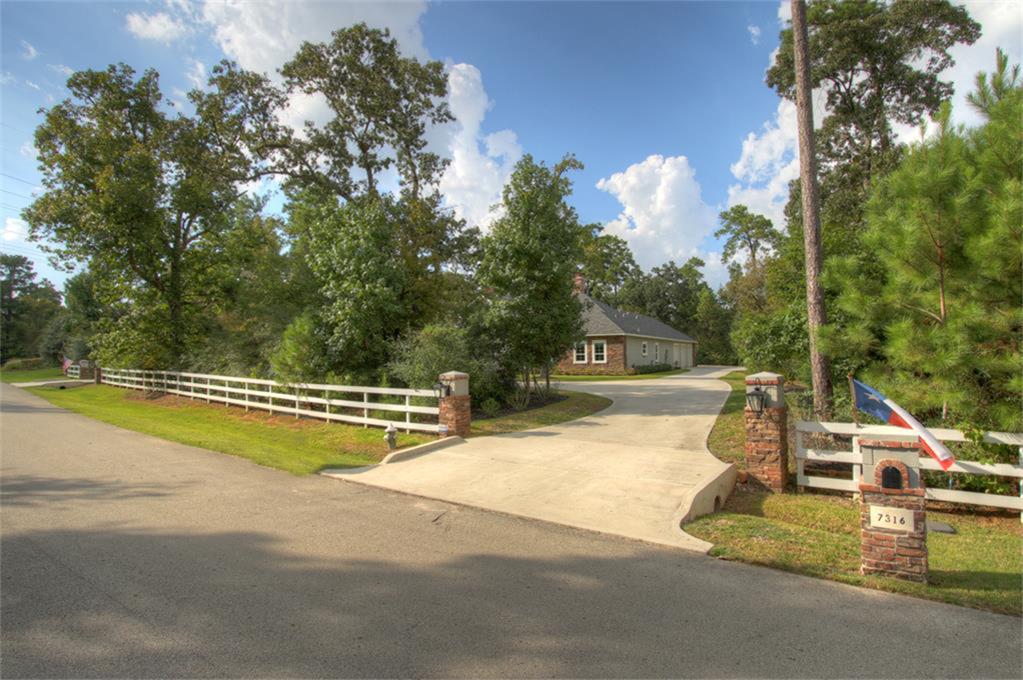 7316 Teas Cottage, Conroe, TX 77304