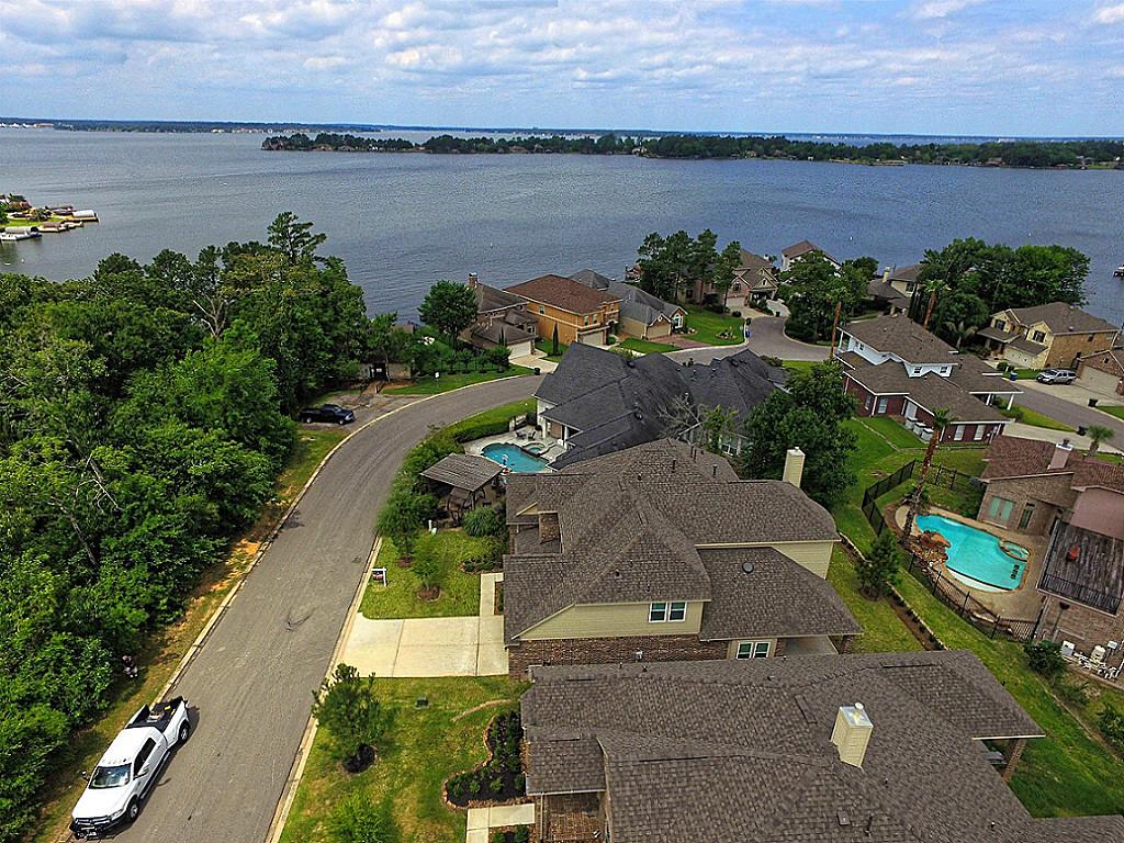 12457 Pebble View Drive, Conroe, TX 77304