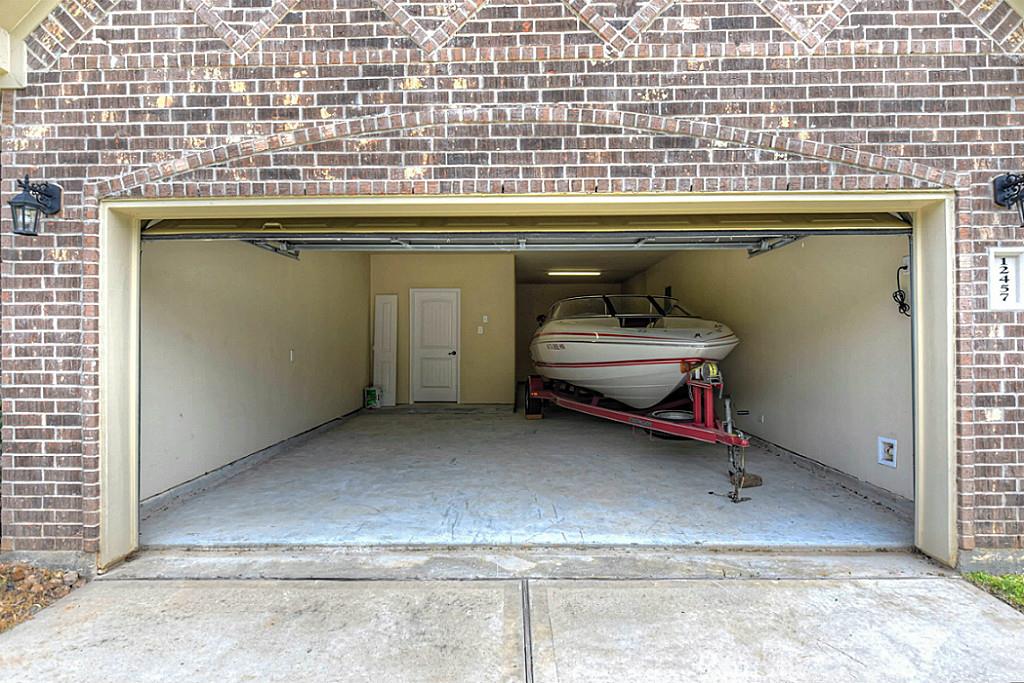 12457 Pebble View Drive, Conroe, TX 77304