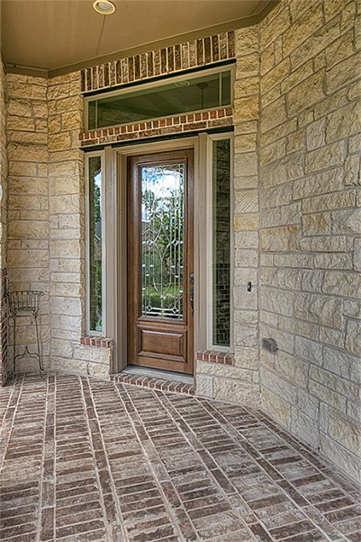1903 Graystone Hills, Conroe, TX 77304