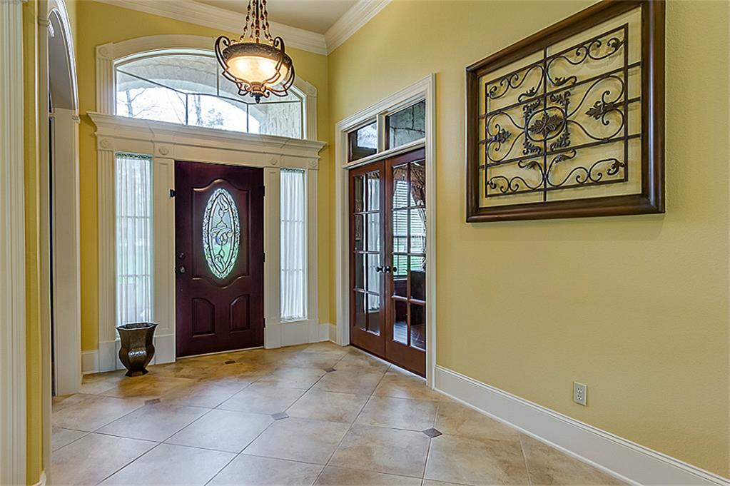380 Ridgelake Scenic Drive, Montgomery, TX 77316