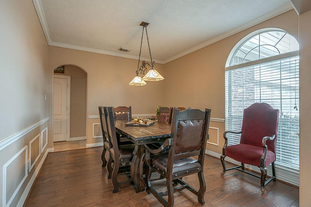 9183 Grand Lake Estates Drive, Montgomery, TX 77316