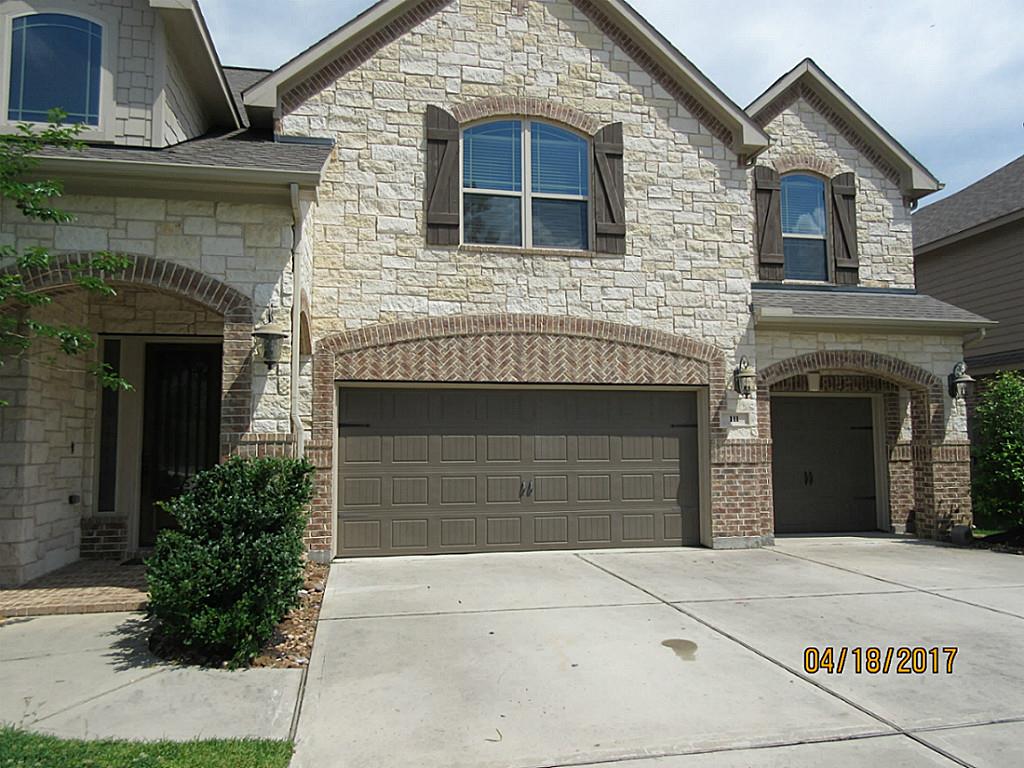 111 Keaton Court, Montgomery, TX 77316