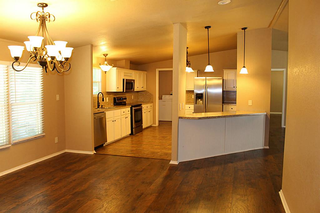 16614 E Lynbrook, Montgomery, TX 77316