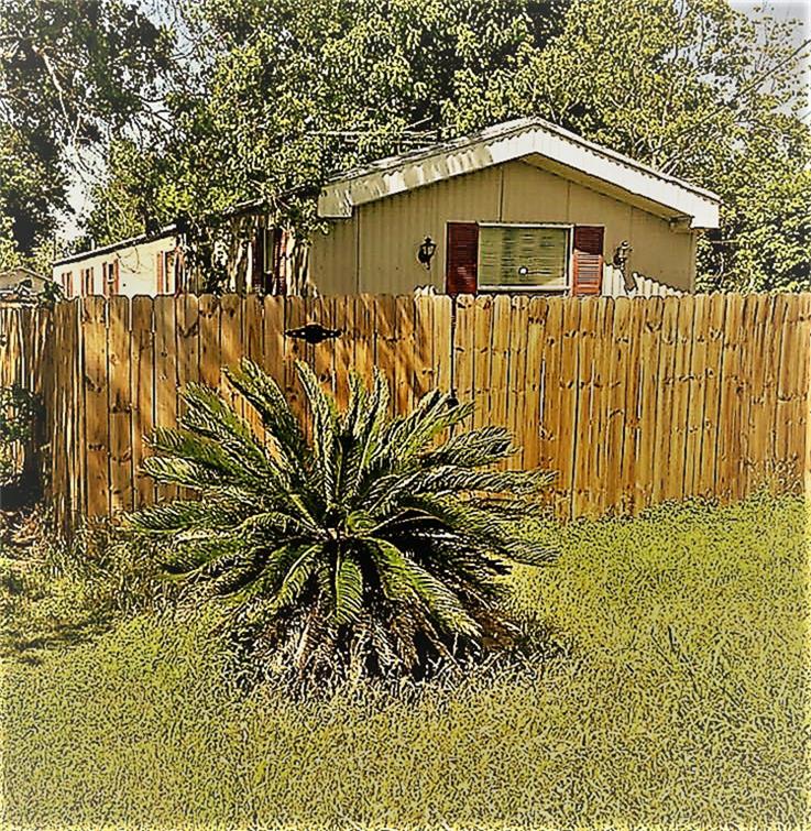 8830 Old Creek Street, Willis, TX 77318