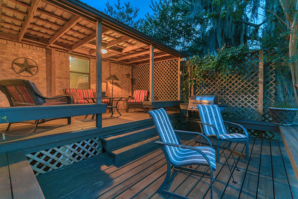 21 Point Loop, Huntsville, TX 77320