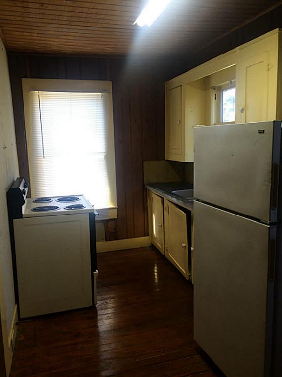 915 University Avenue, Huntsville, TX 77320