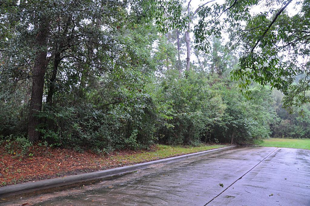 607 Foxmeadow Lane, Cleveland, TX 77327
