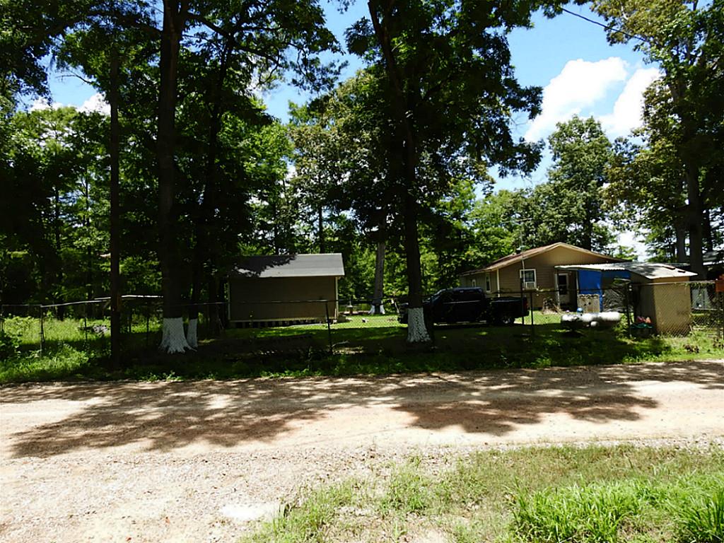 294 County Road 2600, Cleveland, TX 77327