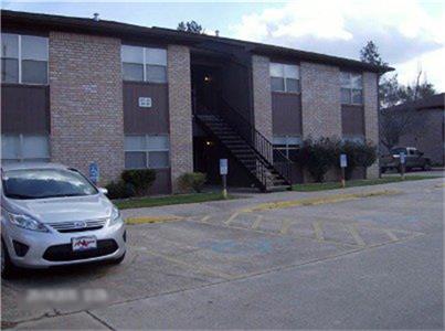 915 East Hanson, Cleveland, TX 77327