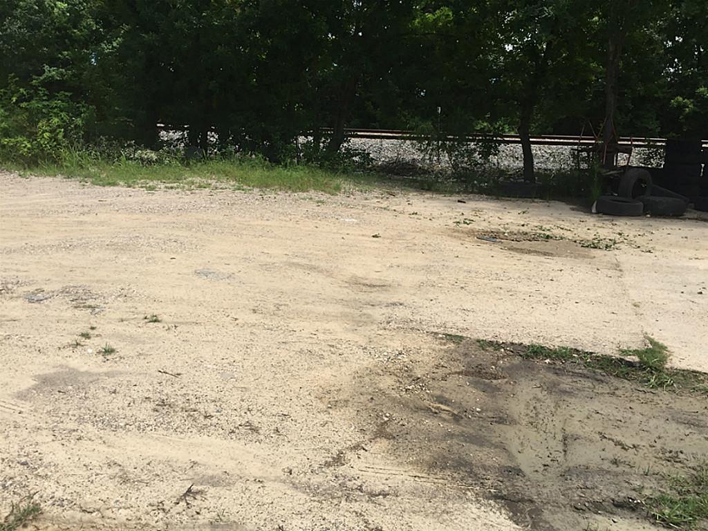 12422 FM 1960, Huffman, TX 77336