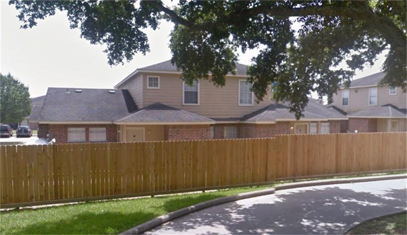 25000 FM 2100, Huffman, TX 77336