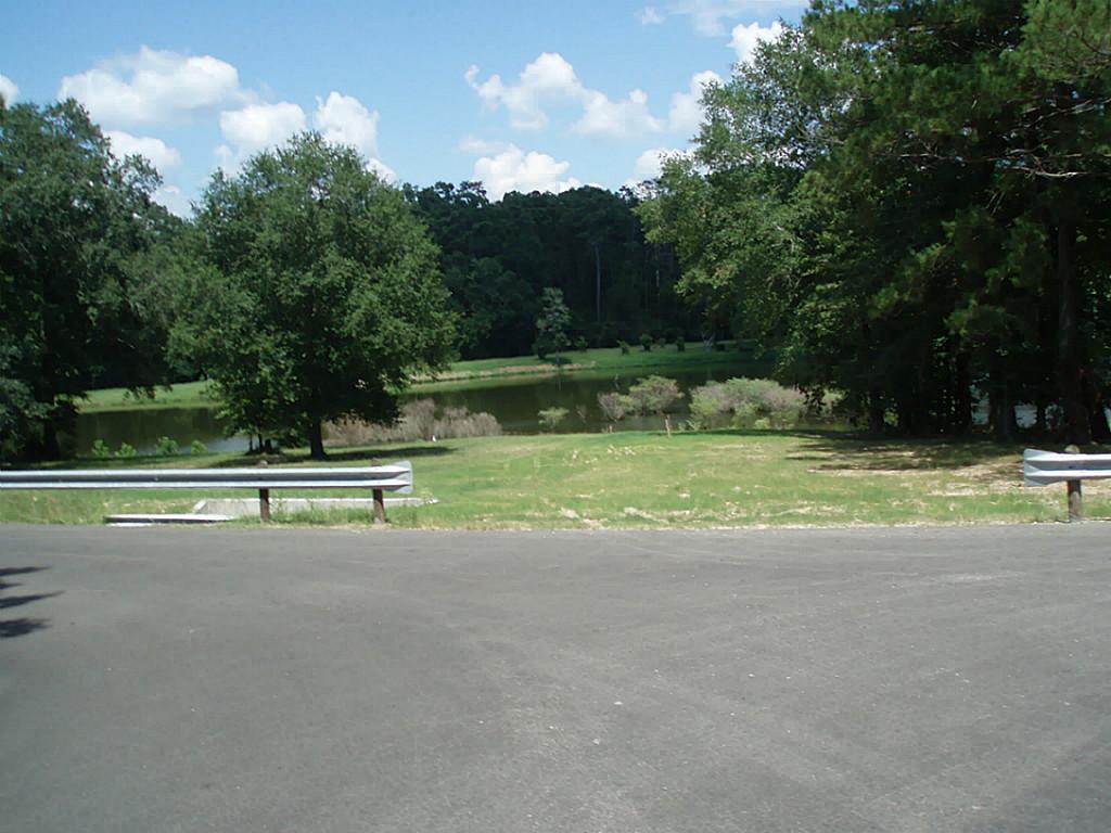 0 N Forest Drive, Huntsville, TX 77340
