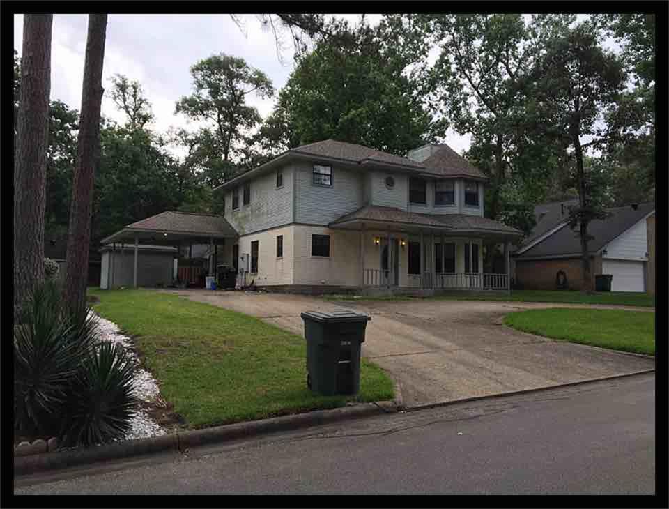 1715 E Lake Drive, Huntsville, TX 77340