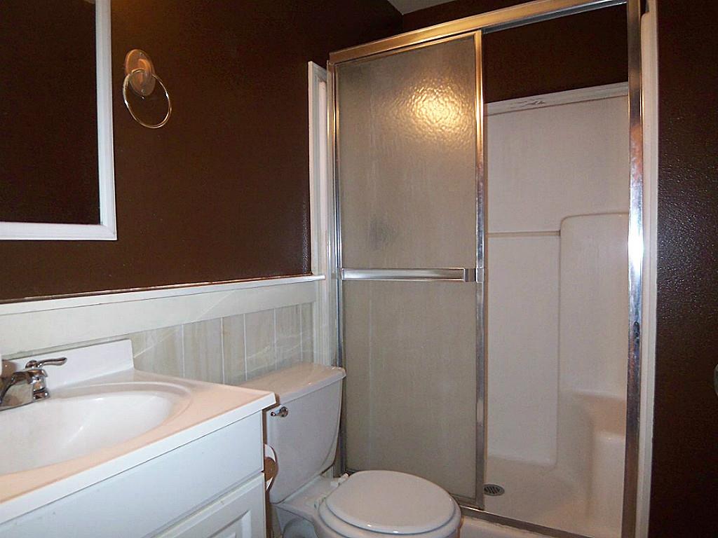 8182b HWY 75, Huntsville, TX 77340