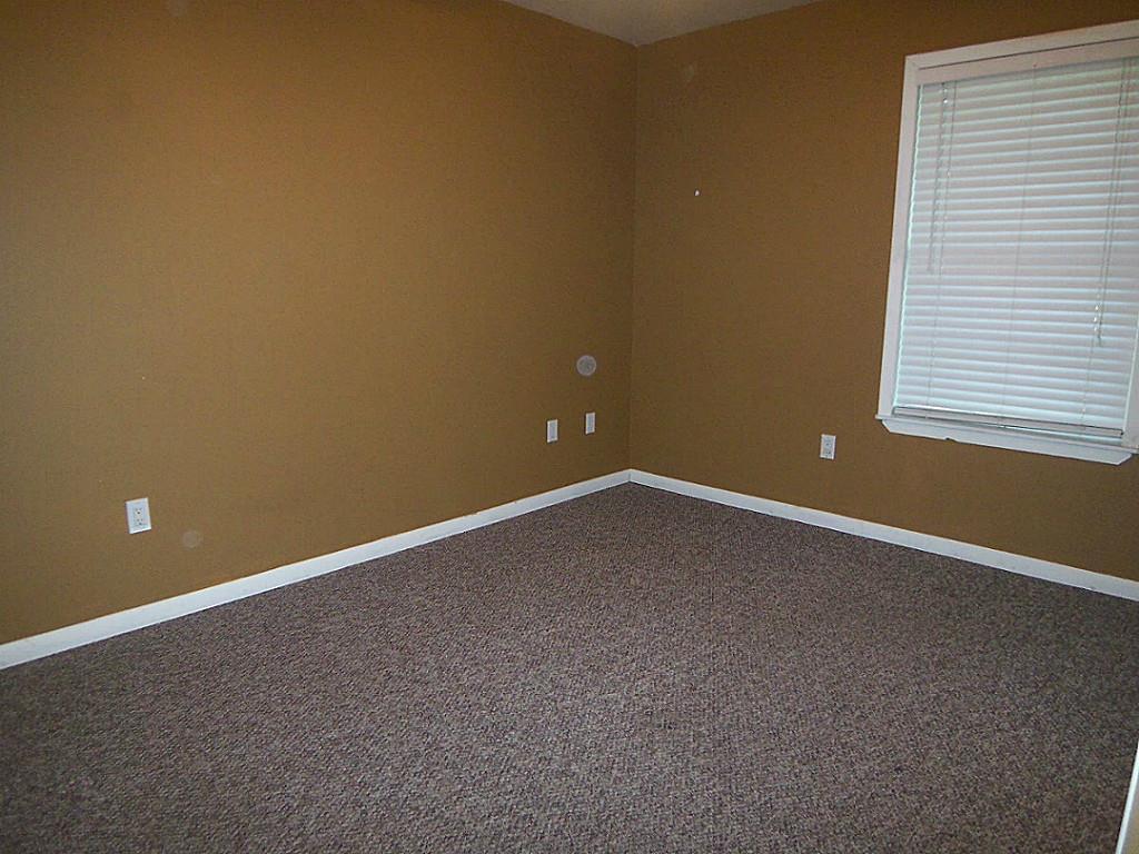 8182b HWY 75, Huntsville, TX 77340