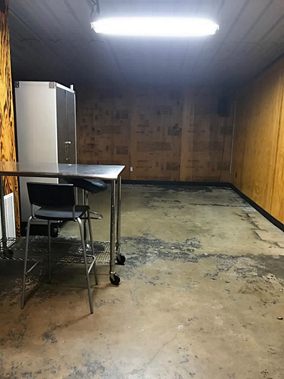 1501 Sam Houston Avenue, Huntsville, TX 77340