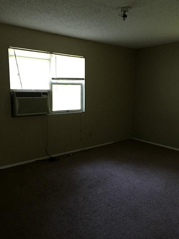 56 Main Avenue, Huntsville, TX 77340