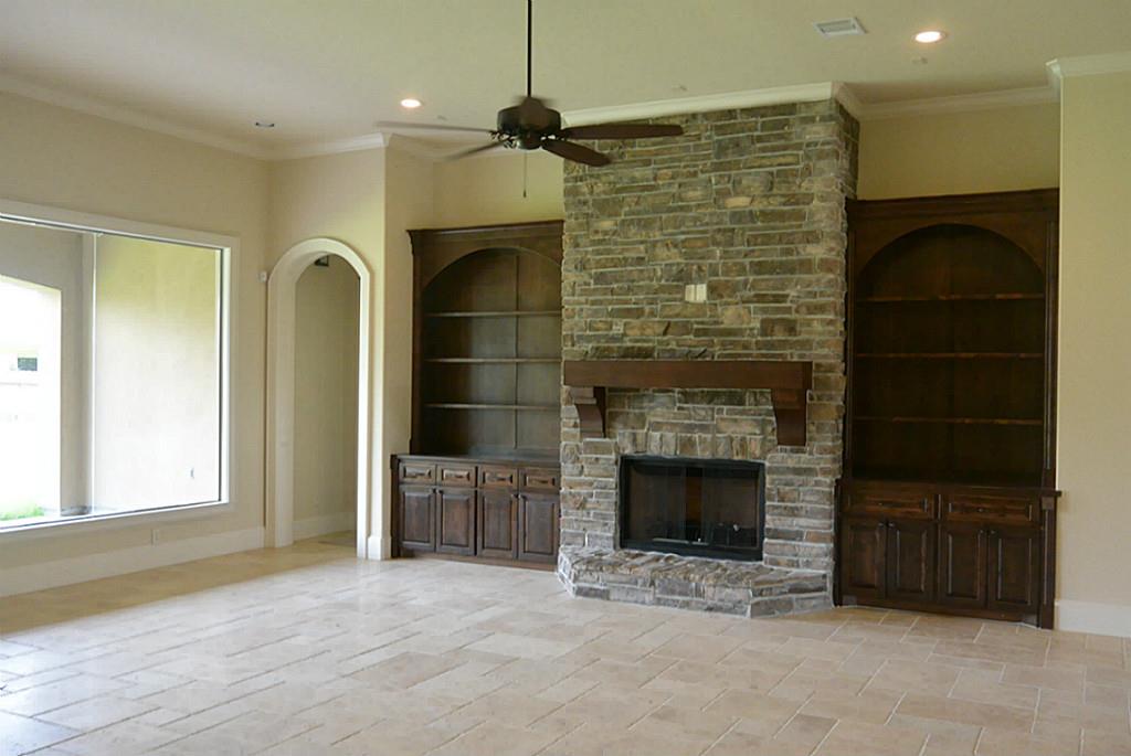 6006 Majestic Hill Court, Kingwood, TX 77345