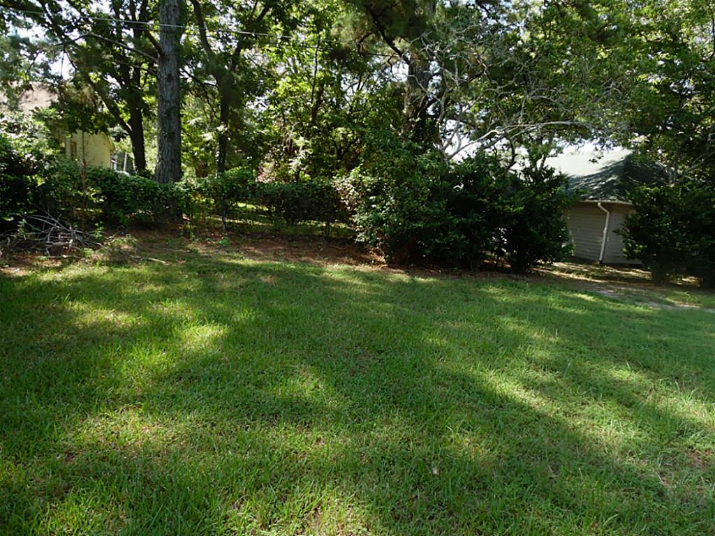829 Milam, Livingston, TX 77351