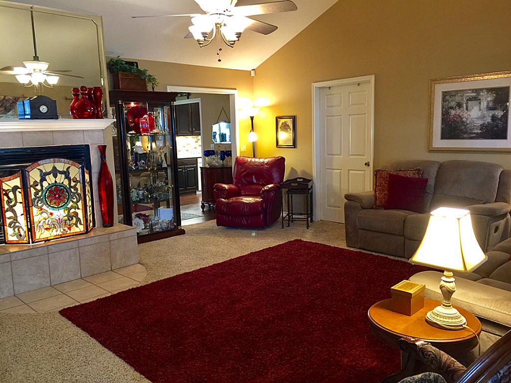 118 Alamo Drive, Livingston, TX 77351