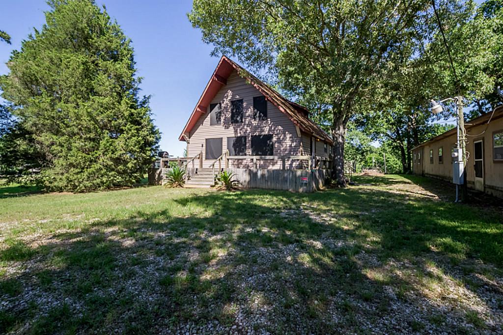 212 Shelter Lane, Livingston, TX 77351