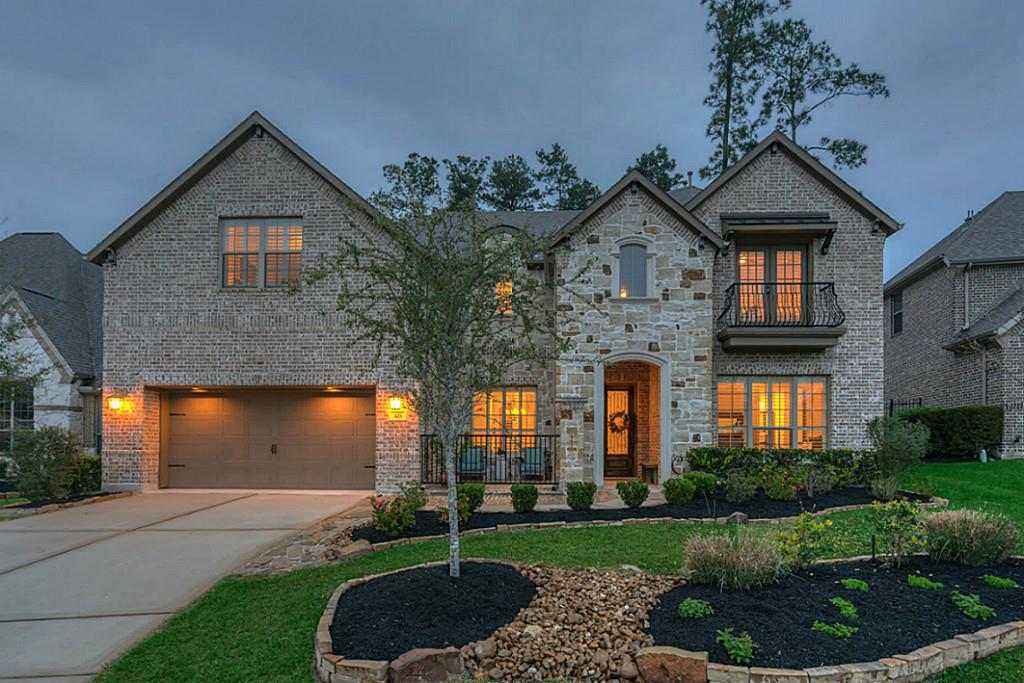 103 N Almondell, The Woodlands, TX 77354