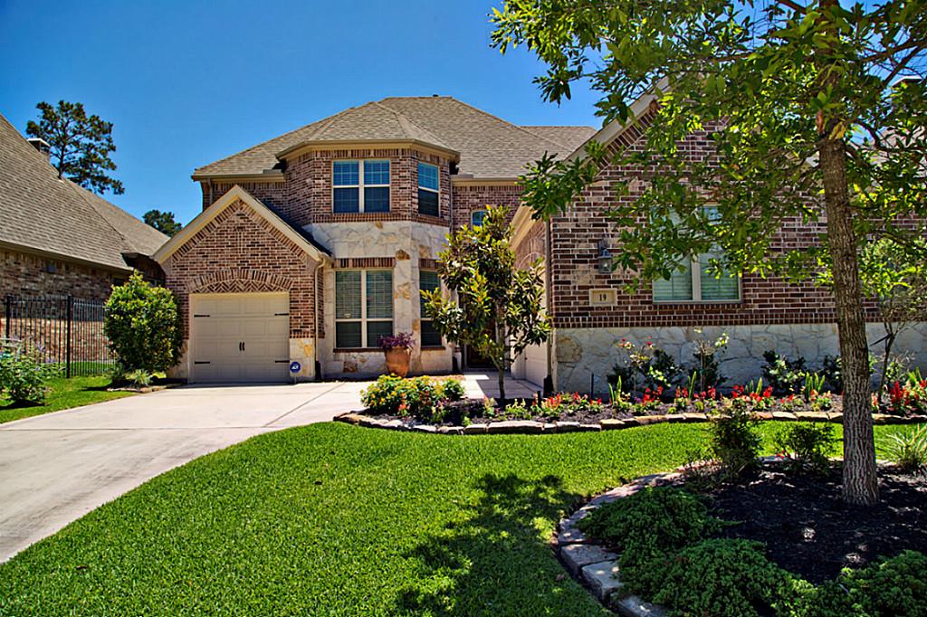 19 S Almondell Way, The Woodlands, TX 77354