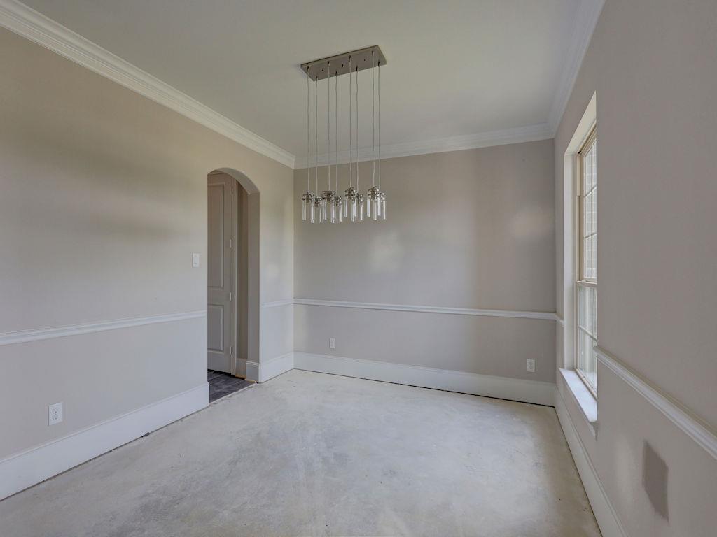 27 Springtime Creek, The Woodlands, TX 77354