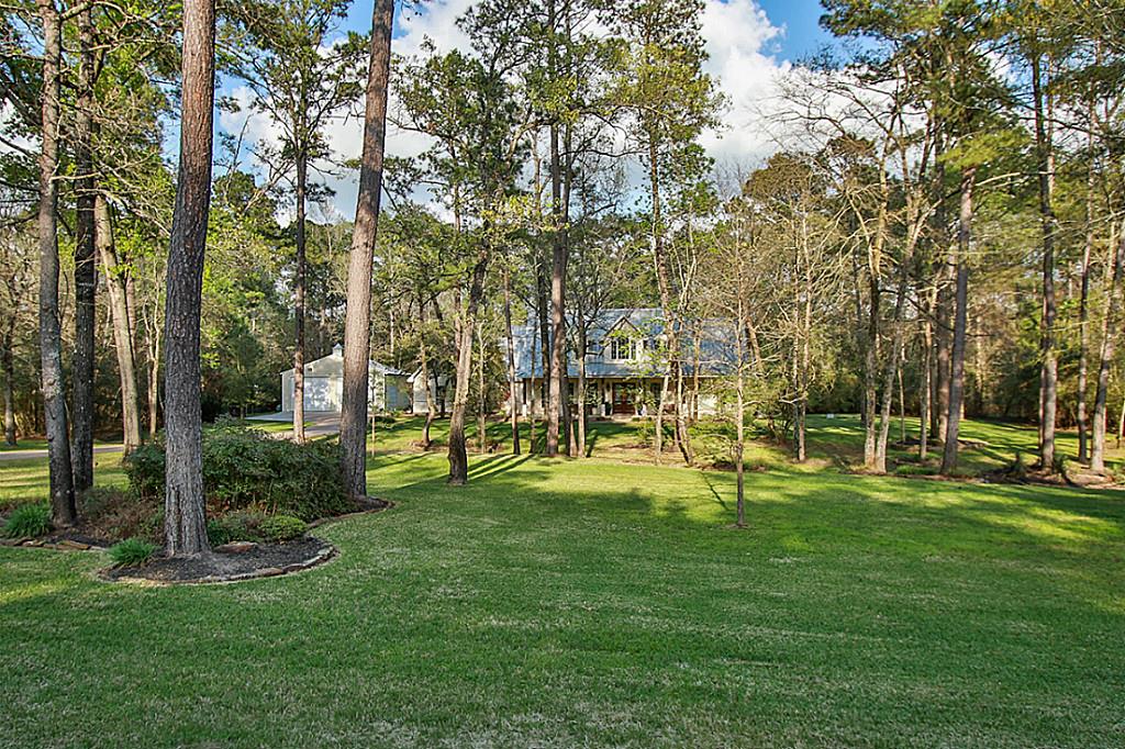 36832 Meadow Creek Court, Magnolia, TX 77355