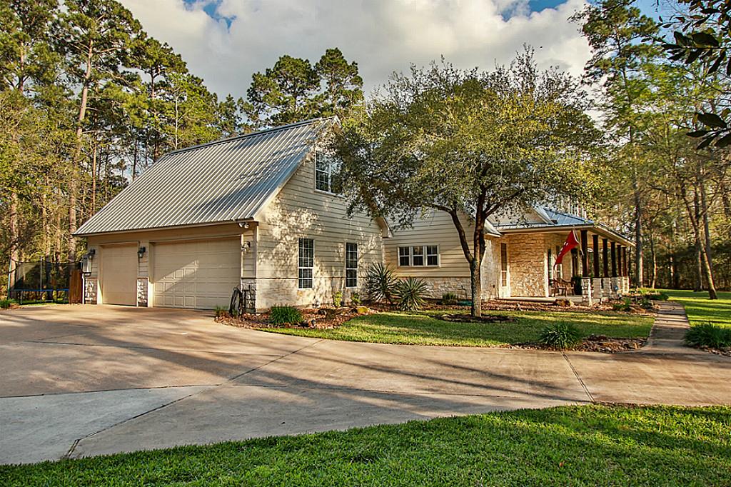 36832 Meadow Creek Court, Magnolia, TX 77355