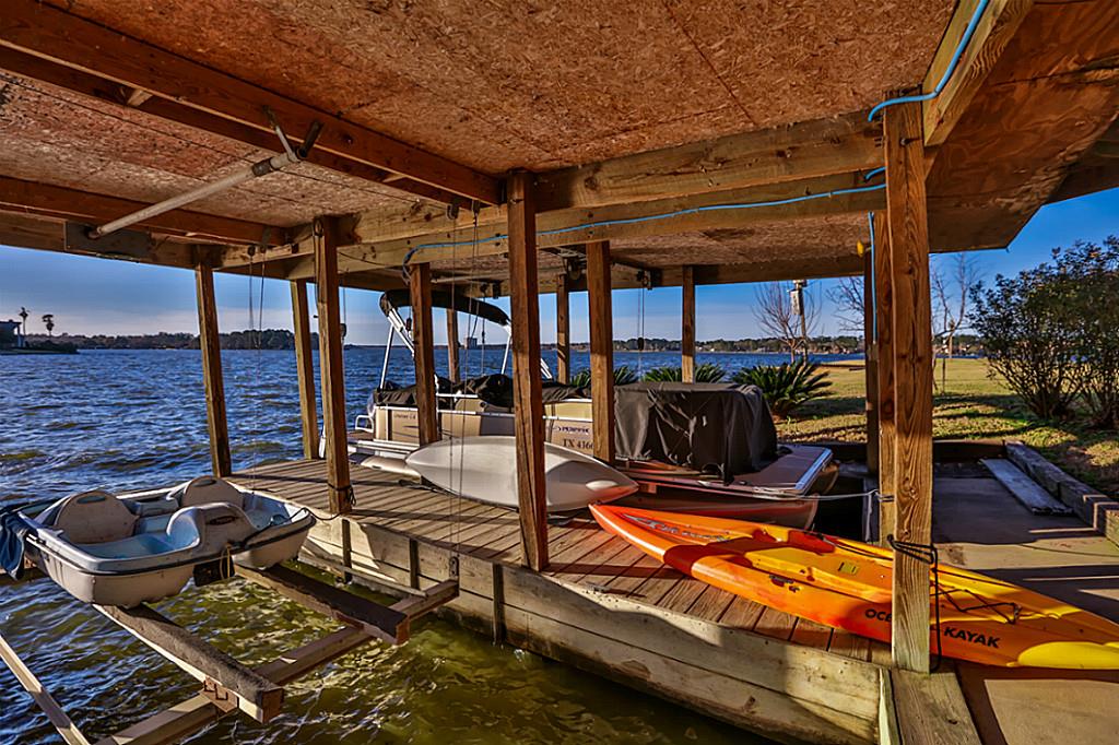 147 Capetown, Conroe, TX 77356