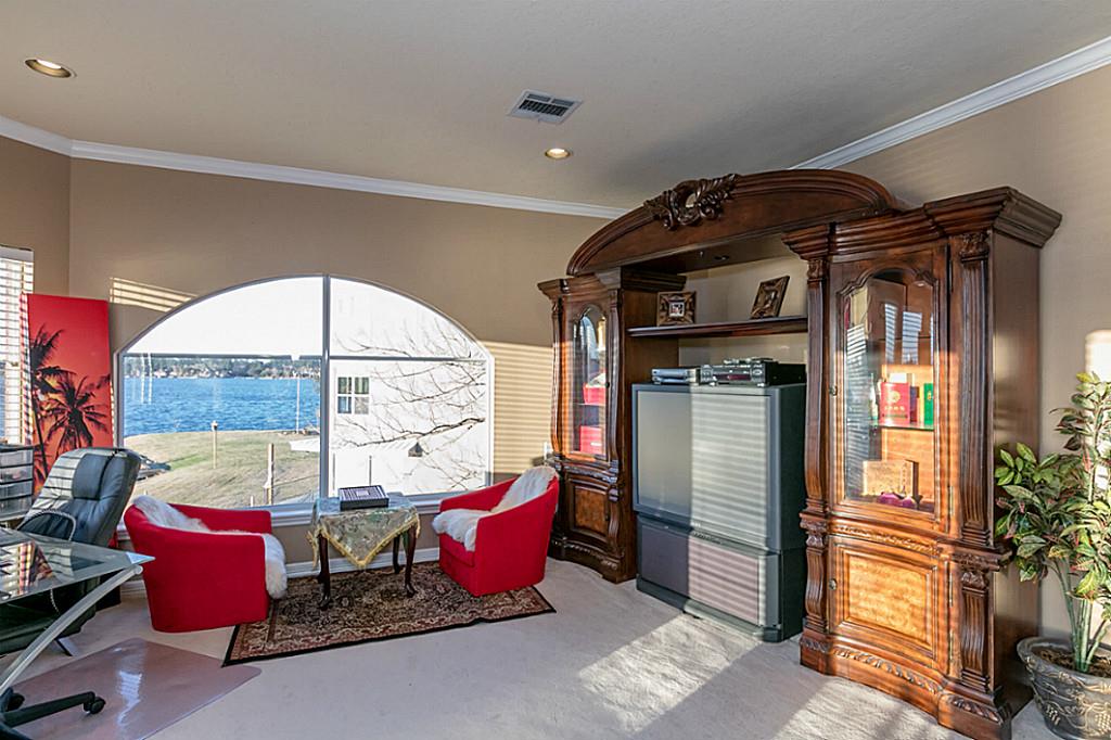 147 Capetown, Conroe, TX 77356
