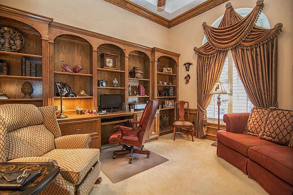 3 Grey Moss Lane, Montgomery, TX 77356