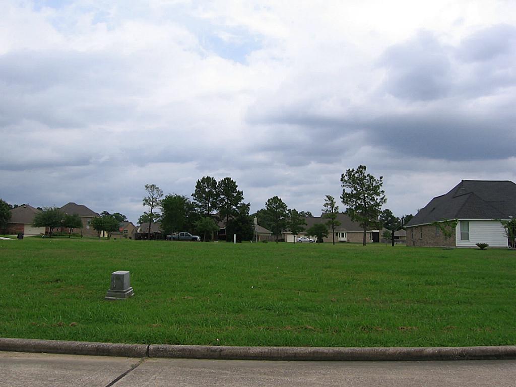 132 Hampton Glen, Montgomery, TX 77356