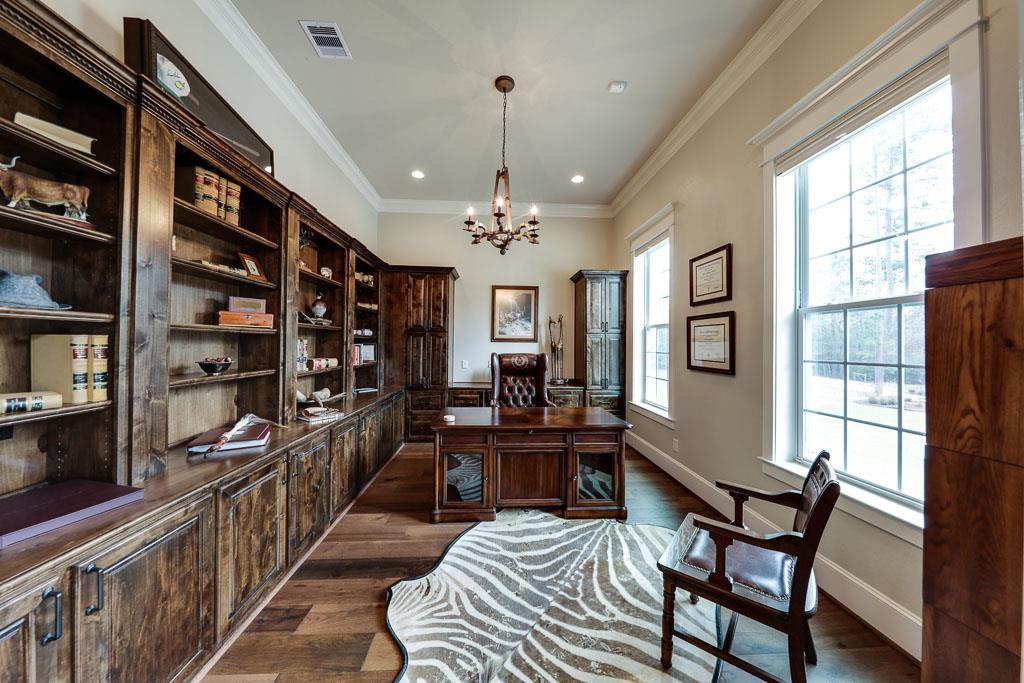 21302 Fm 1097, Montgomery, TX 77356