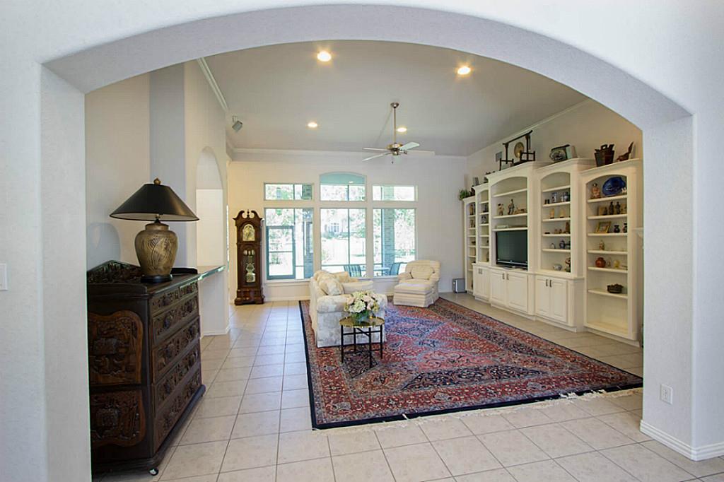 26 Brookgreen Circle, Montgomery, TX 77356
