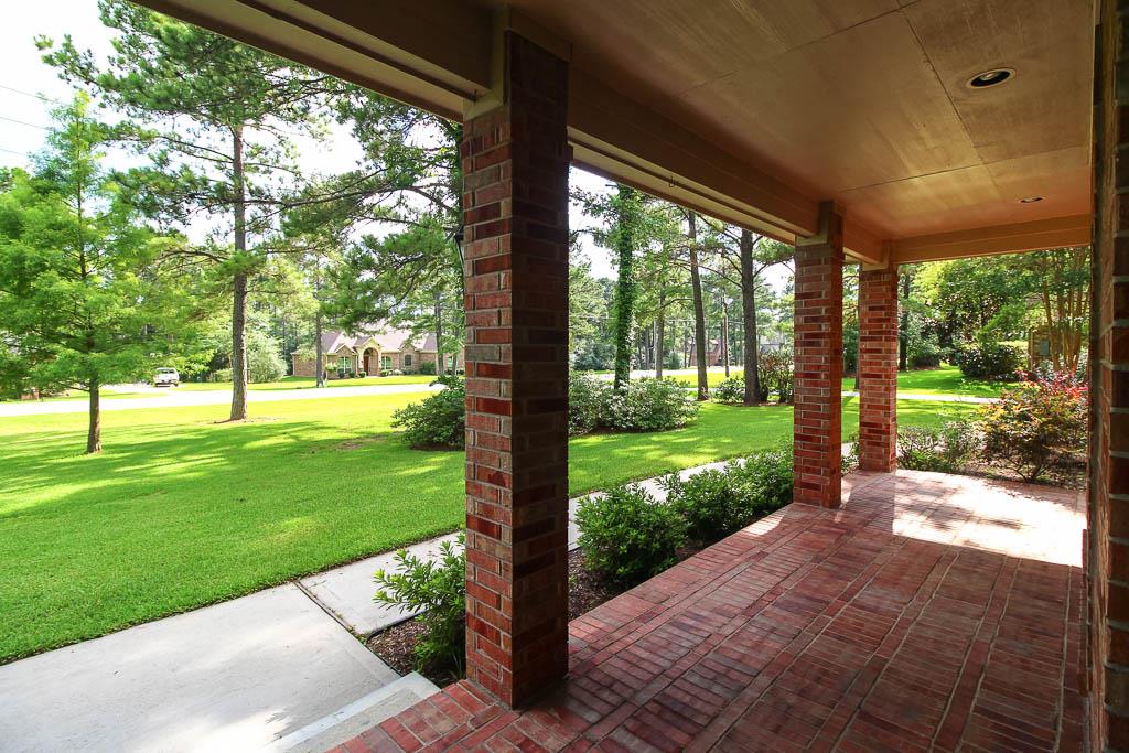 11377 NW Grand Harbor Boulevard, Montgomery, TX 77356