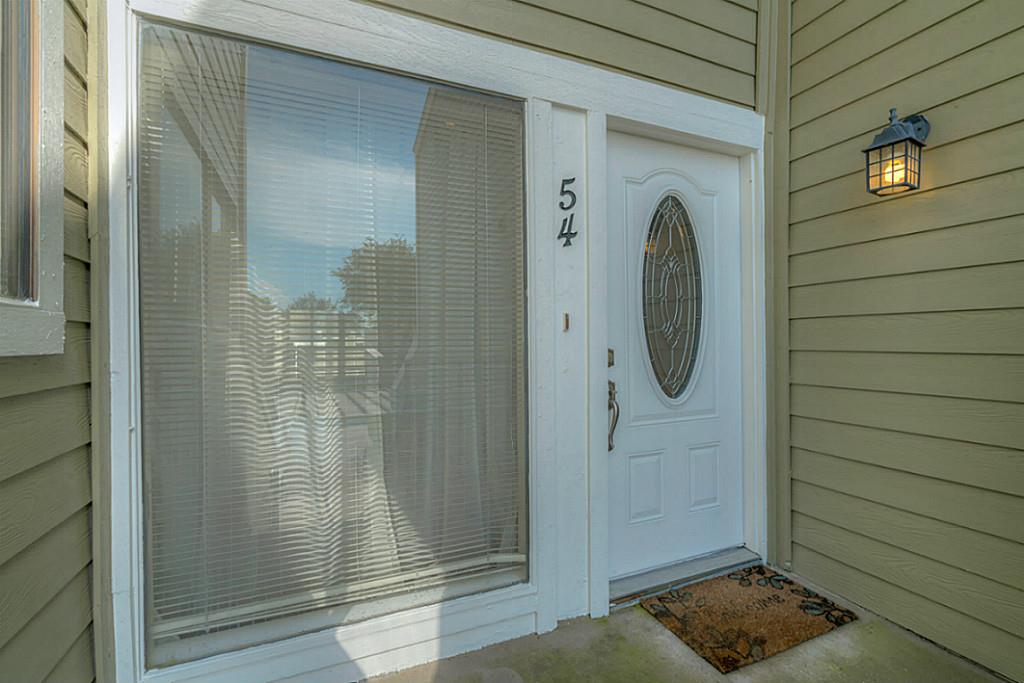54 April Point Drive, Montgomery, TX 77356