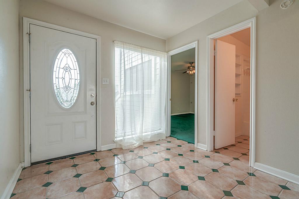 54 April Point Drive, Montgomery, TX 77356