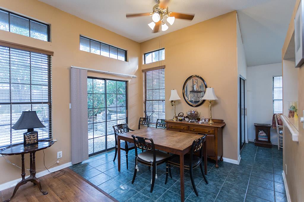 3323 Fitzgerald Drive, Montgomery, TX 77356