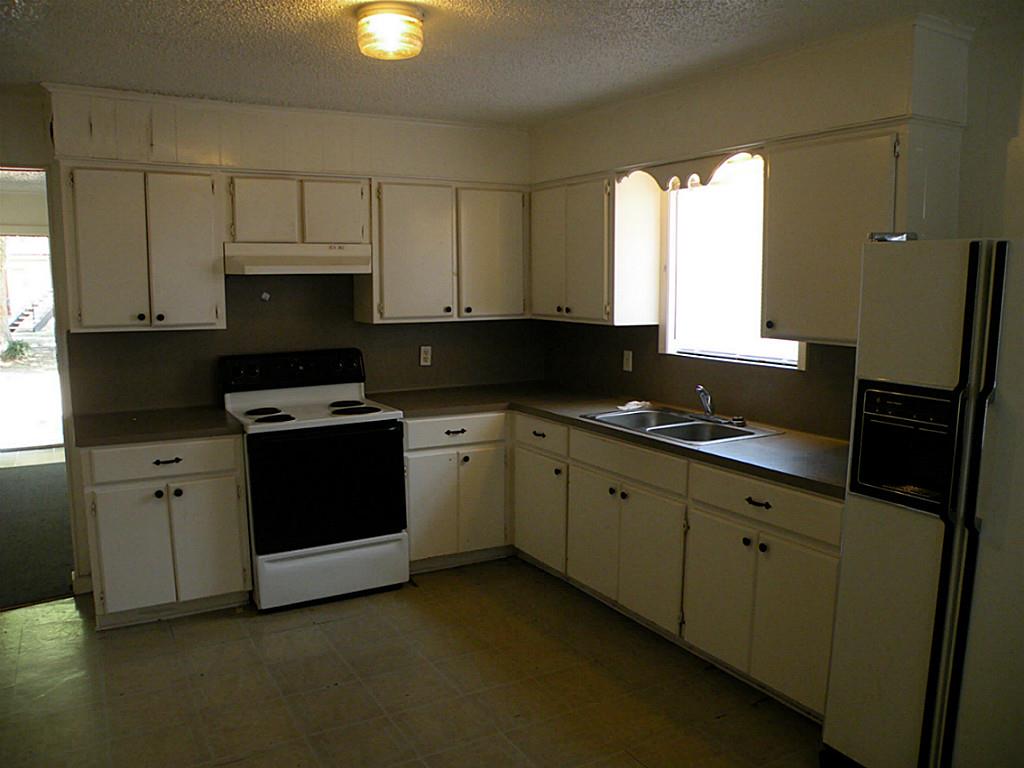 1255 Keeland Lane, New Waverly, TX 77358