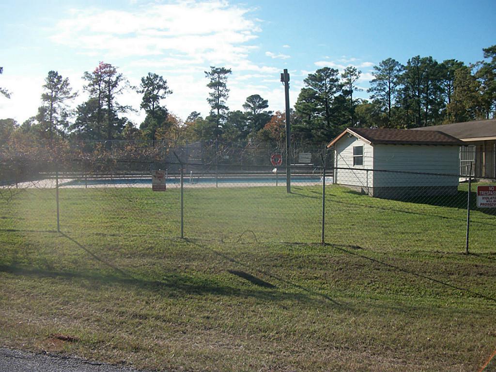 533 Wildwood Harbor Circle, Onalaska, TX 77360