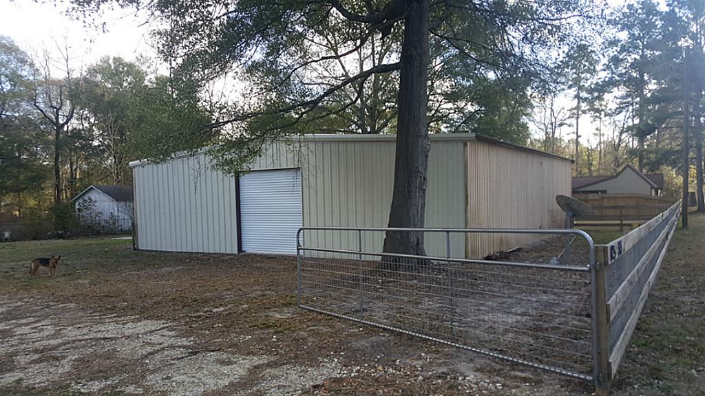 1125 CR 373, Splendora, TX 77372